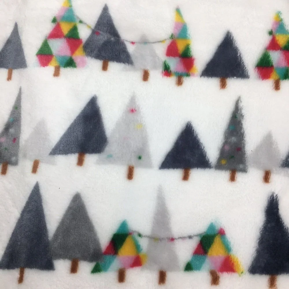 NEW Berkshire Christmas Tree Lights Throw Blanket Microfleece 50x70